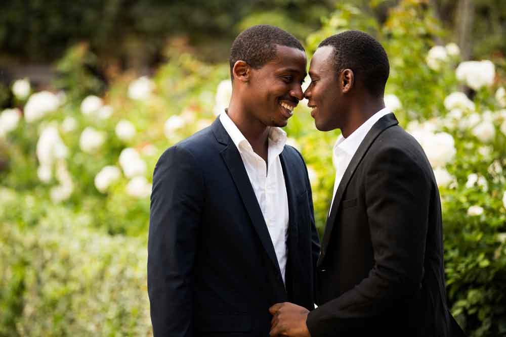 Married men looking for gay men